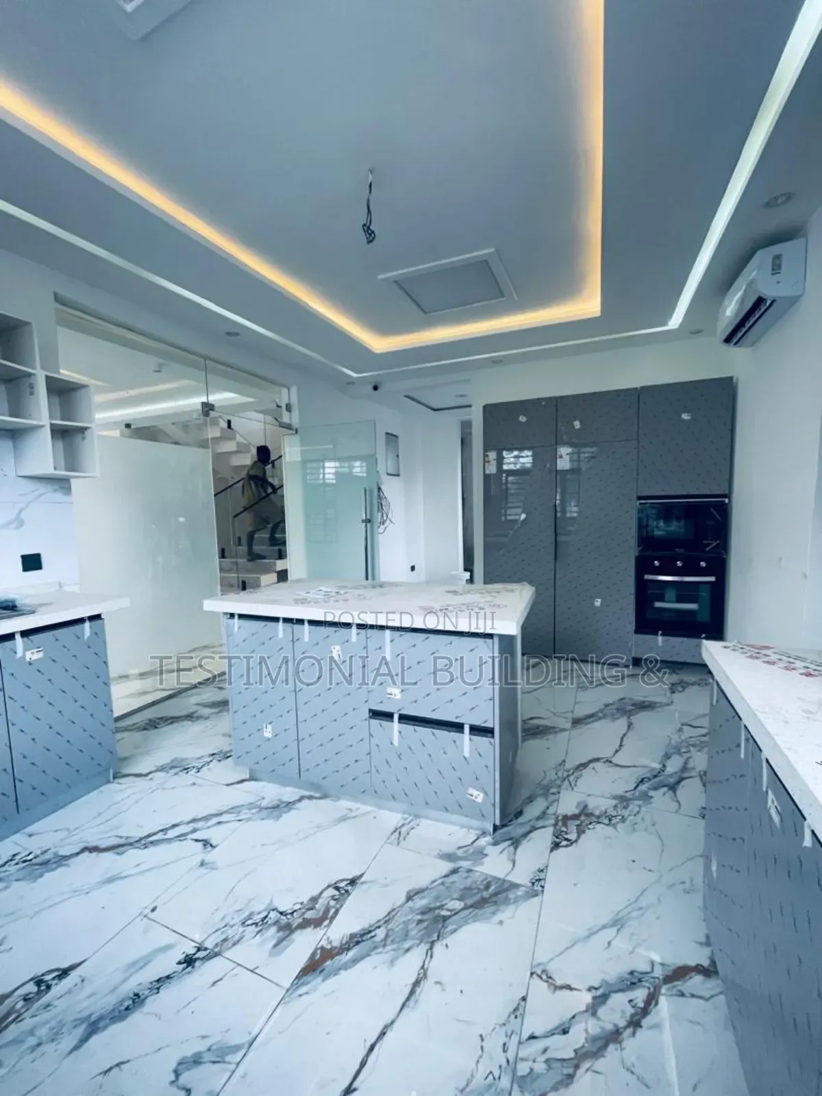 4bdrm House in Testimonial Building, Ashaley Botwe for sale