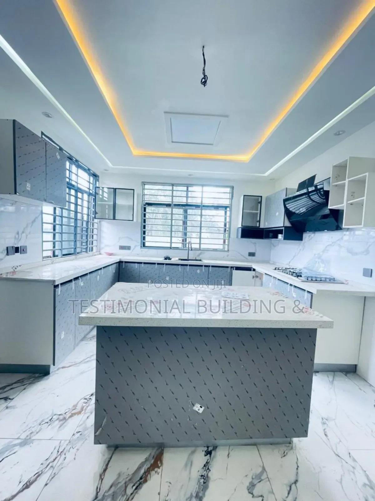 4bdrm House in Testimonial Building, Ashaley Botwe for sale