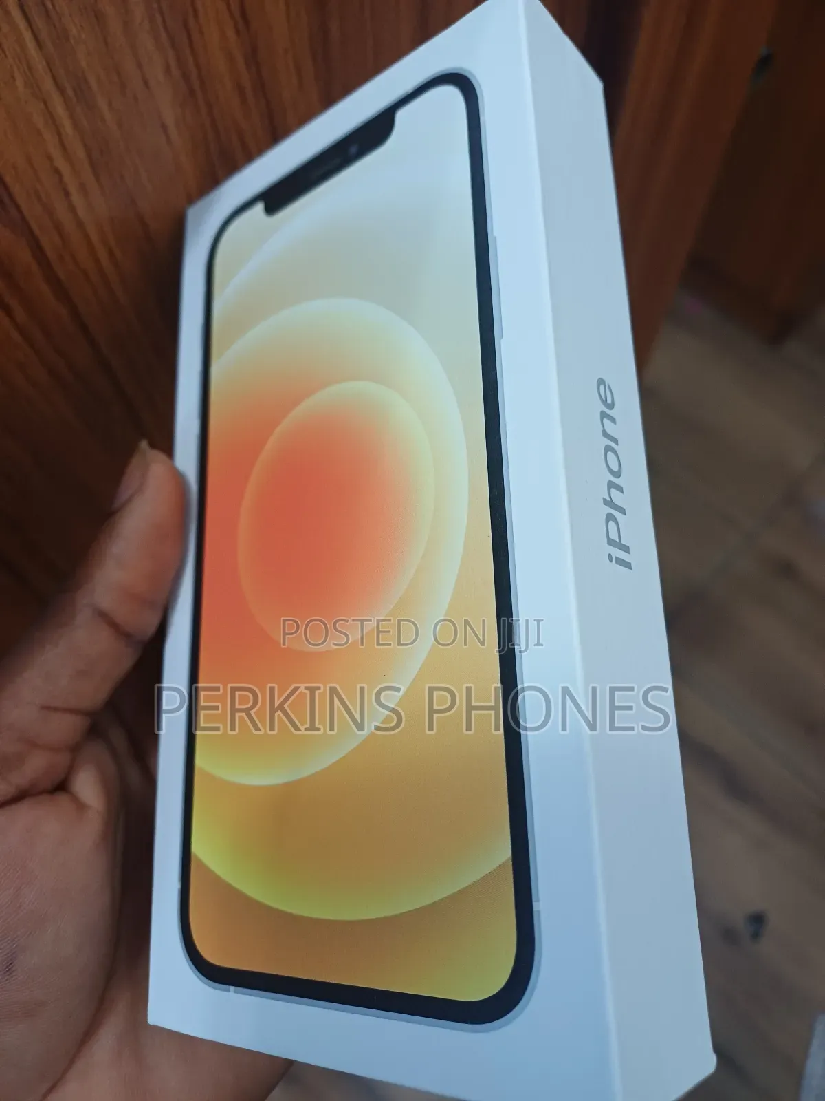 New Apple iPhone 12 64 GB Silver