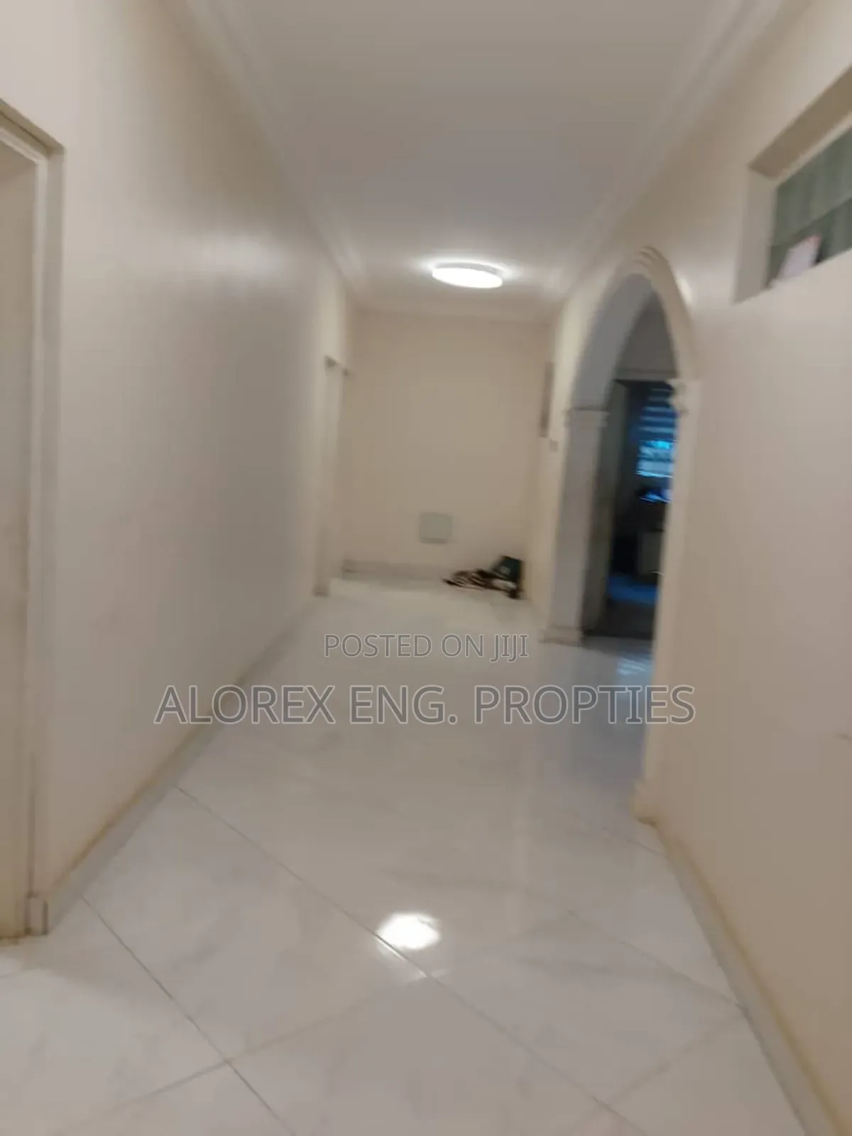 9bdrm House in Self Compound House, Oyibi for sale