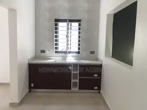 4bdrm Duplex in Oyarifa Estates, Accra Metropolitan for sale
