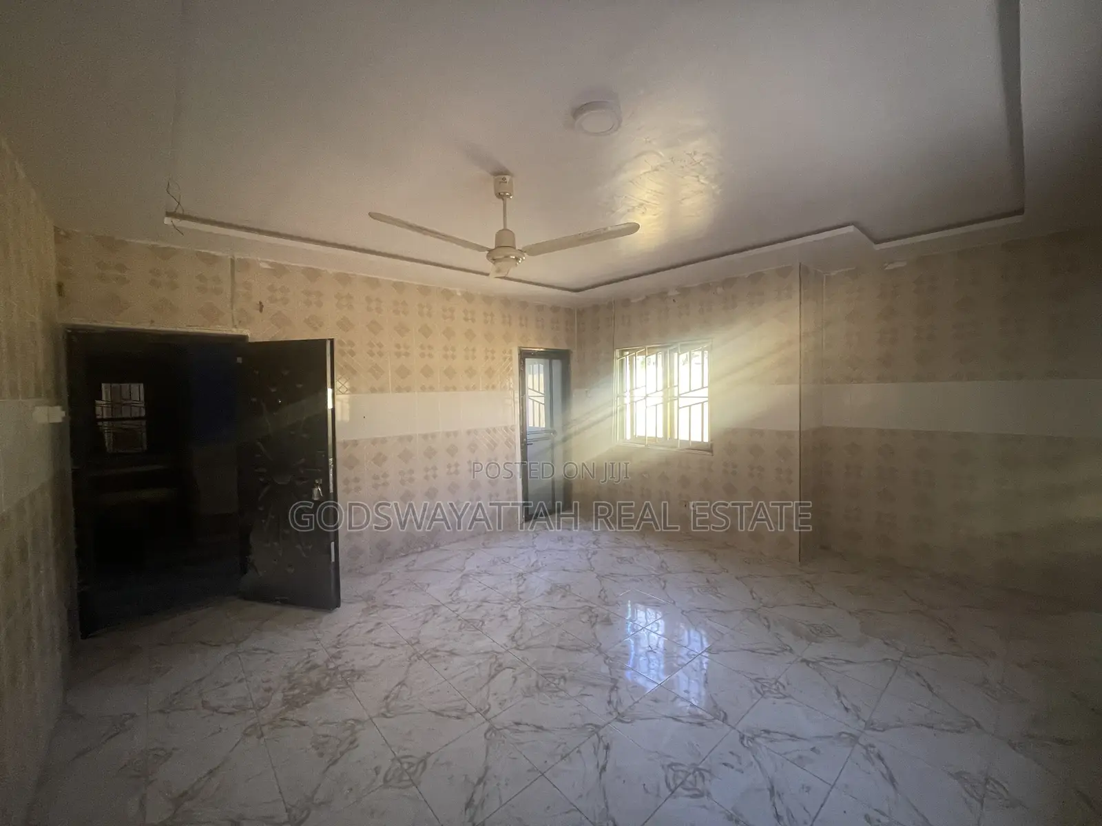 4bdrm House in East Legon, Adjiriganor for rent