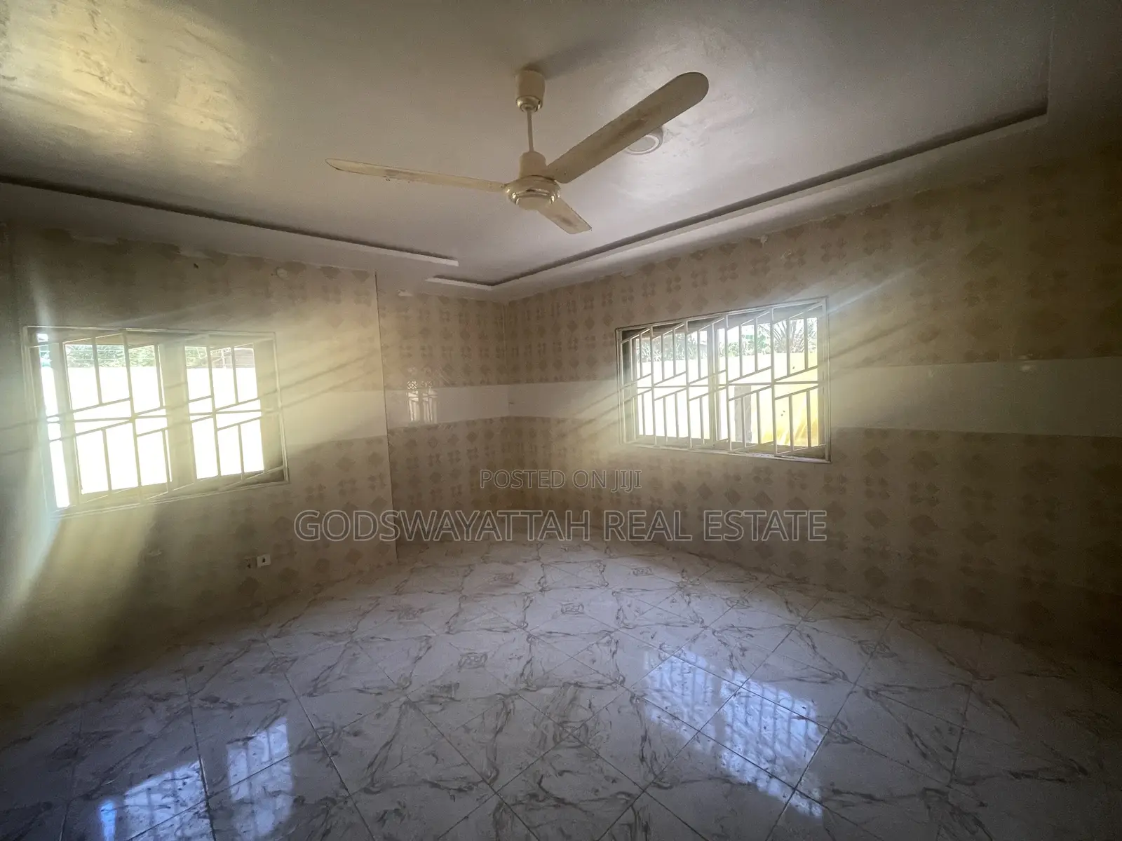 4bdrm House in East Legon, Adjiriganor for rent