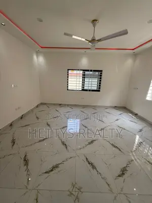 3bdrm House in Ablekuma for sale