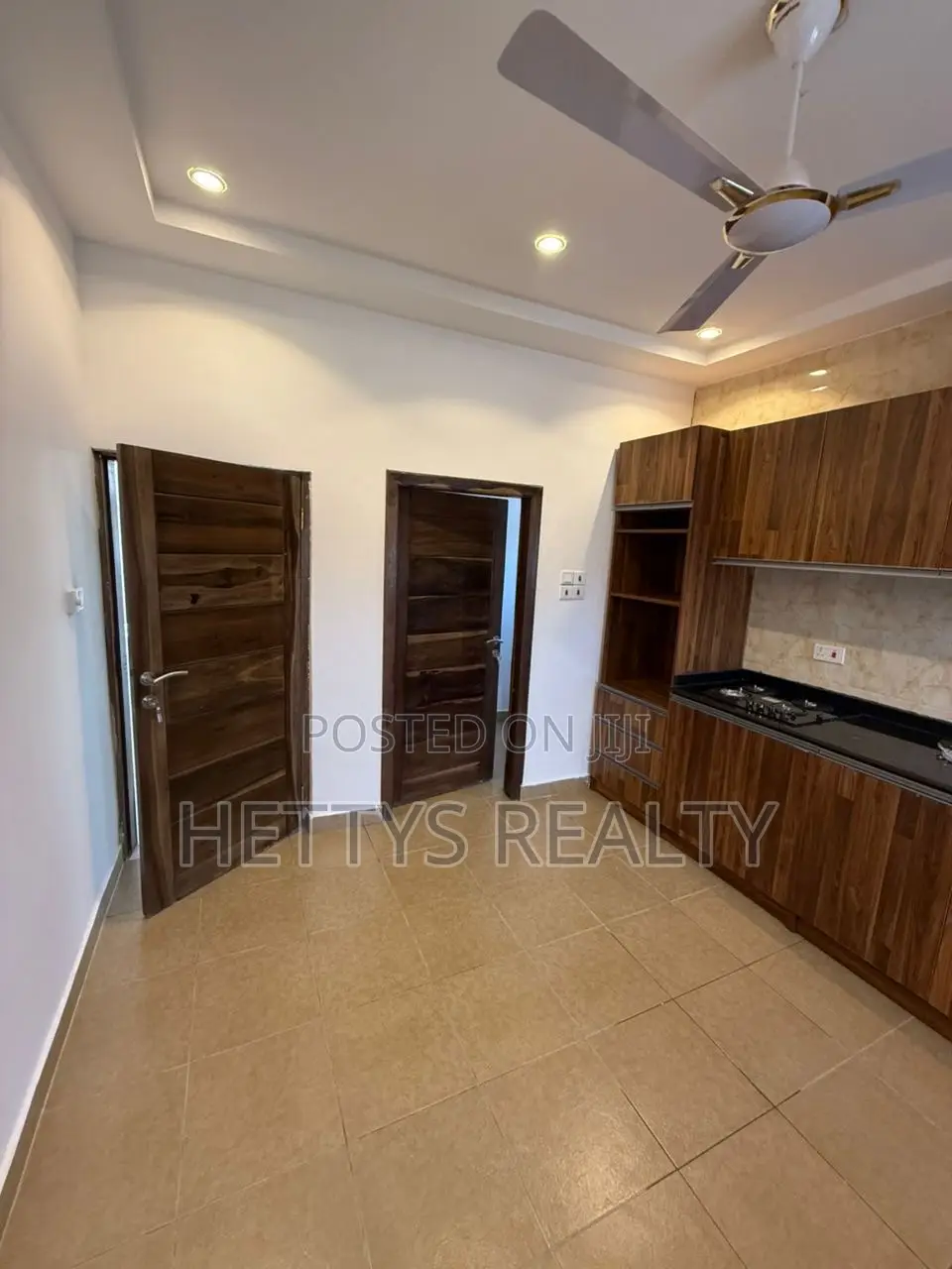 3bdrm House in Ablekuma for sale