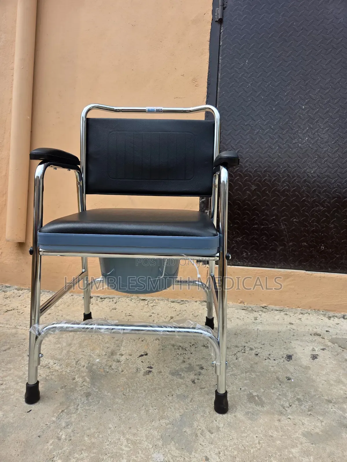 Commode Seat Without Wheels