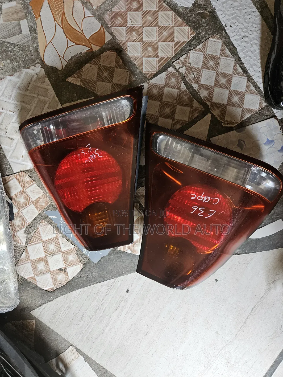 BMW E36 Taillights Caravan