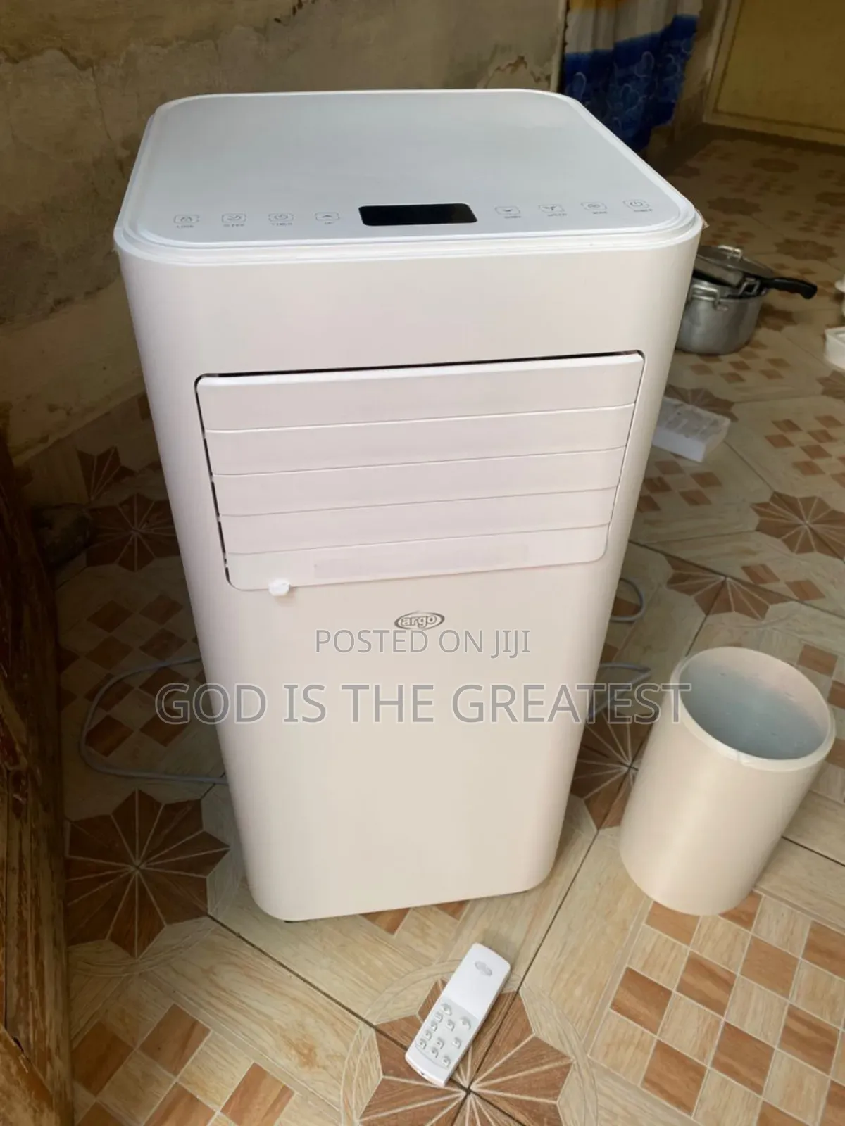 Brand New Argo Air Conditioner 2.5hp Standing One Very Fast Cooling