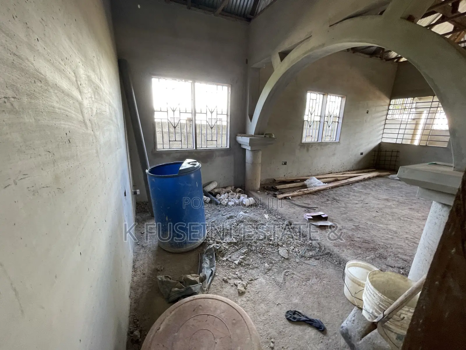 3bdrm House in K Fuseini Estate, Kumasi Metropolitan for sale