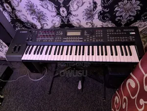 Yamaha Mox6