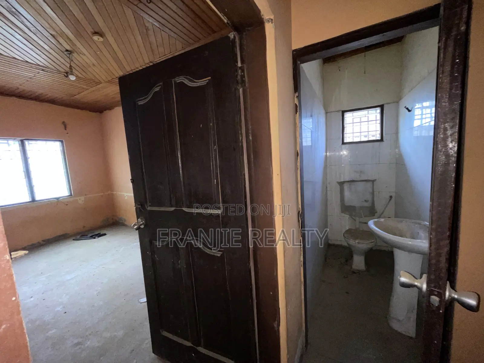 4bdrm House in Franjie Realty, Kasoa for sale