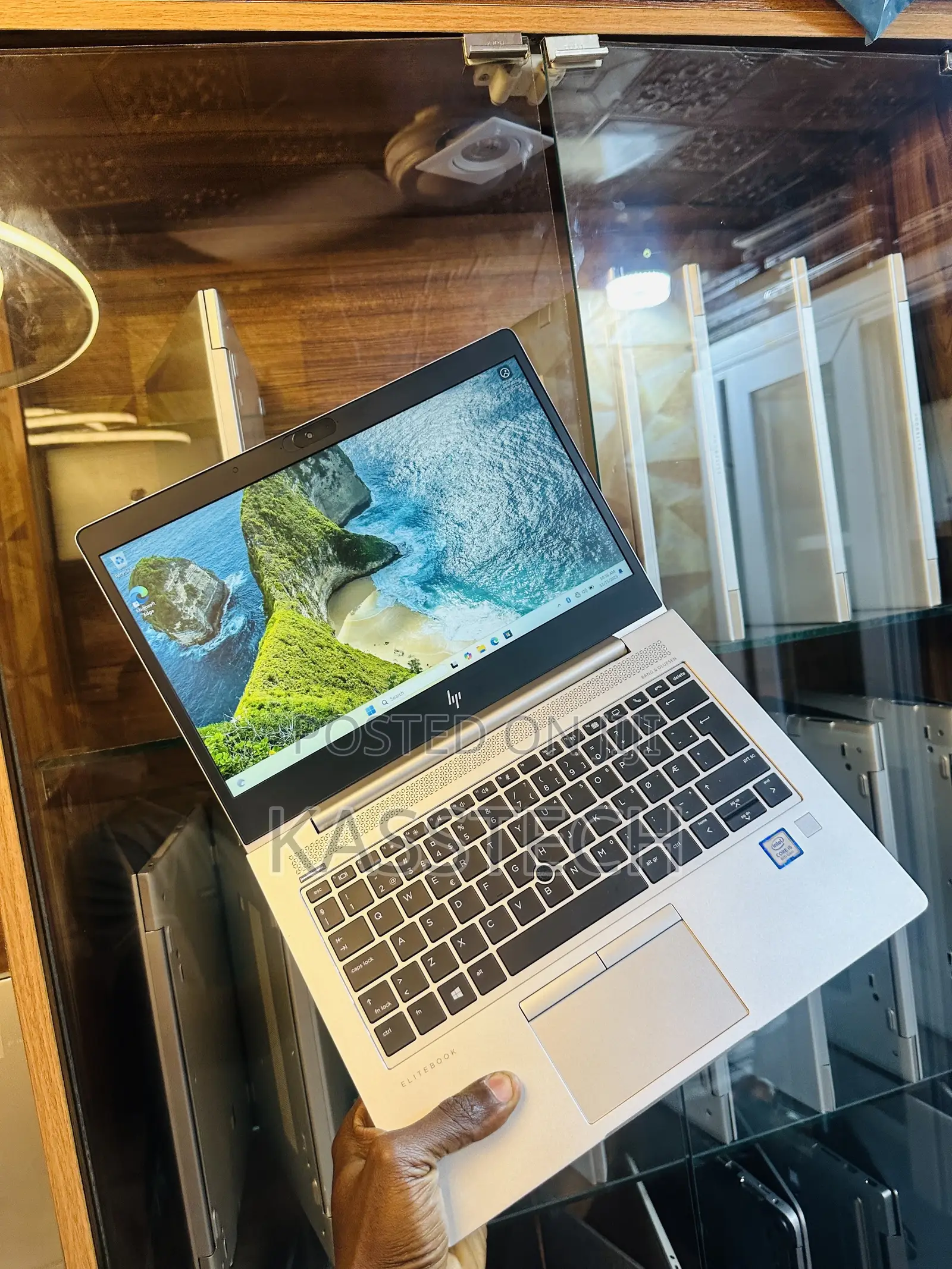 Laptop HP EliteBook 830 G6 8GB Intel Core I5 SSD 256GB