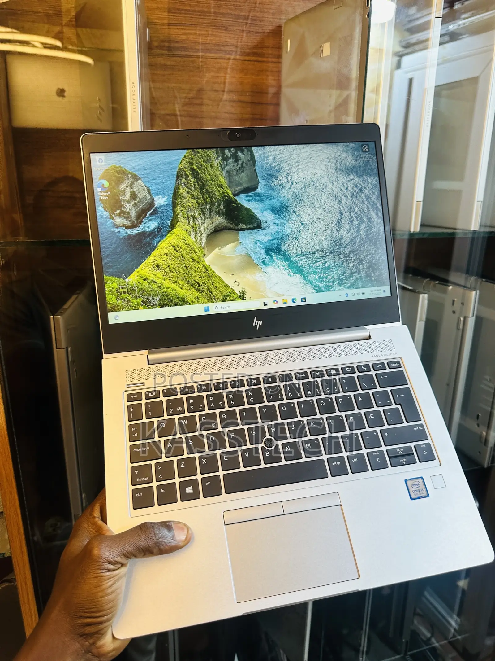 Laptop HP EliteBook 830 G6 8GB Intel Core I5 SSD 256GB
