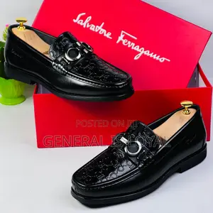 Salvatore Ferragamo Black  Solid Leather Men’S Loafer