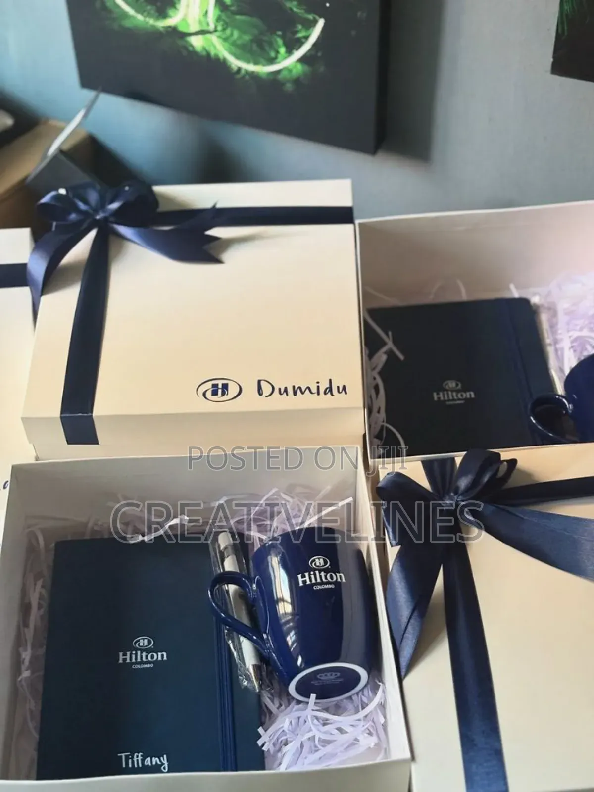 Giftboxes Witb Ribbon