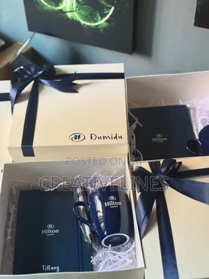 Giftboxes Witb Ribbon