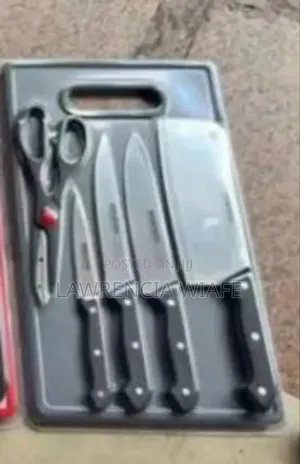 Plastic Chopping Board With Knife Set