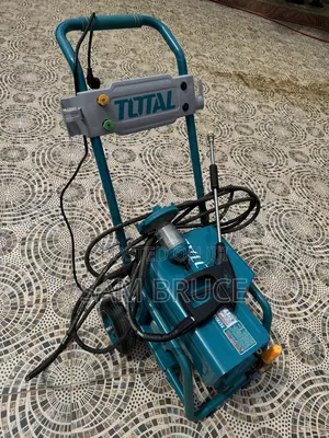 Total Car Wash Machine