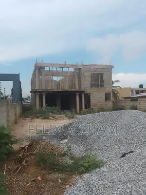 6bdrm House In Airport Residential Area For Sale