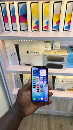 Apple iPhone 12 128 GB Red