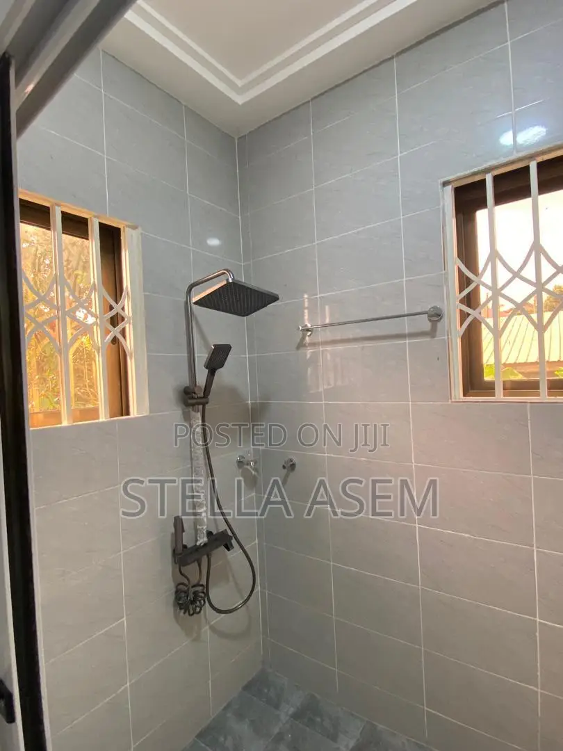 4bdrm Townhouse/Terrace in Kay Real Estate, Pokuase for sale