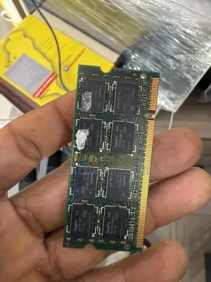 Pc2 Laptop Ram From Uk (2gb ) Original