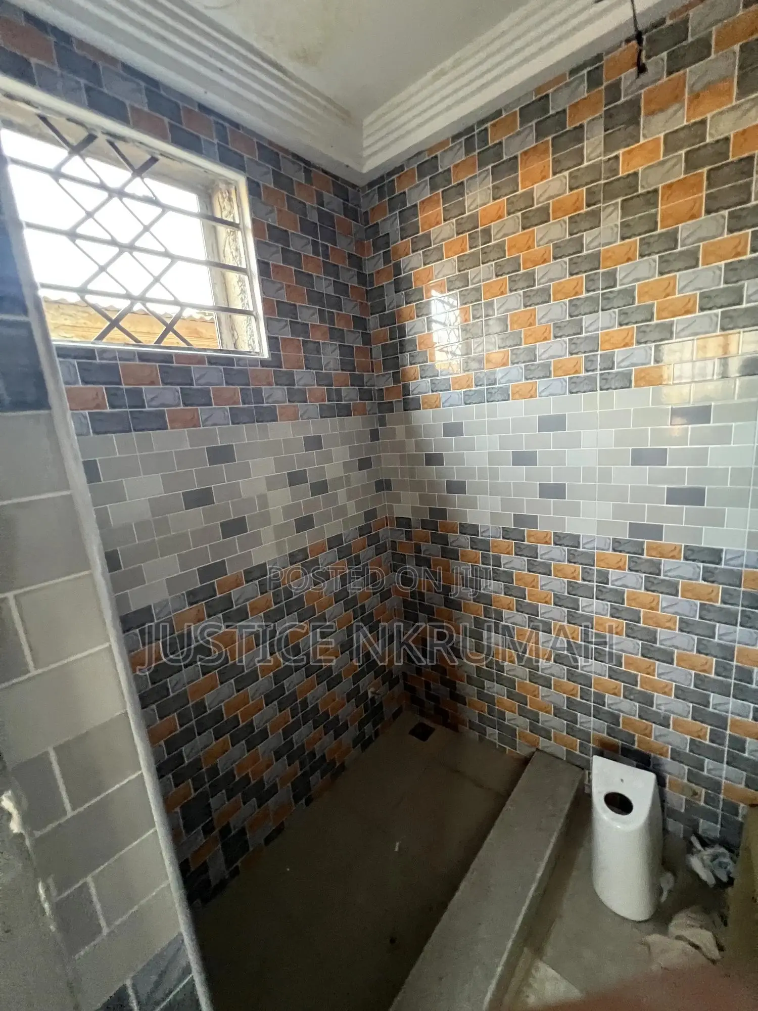 2bdrm Apartment in Mr Justice Estate, West Hills Mall Area for sale
