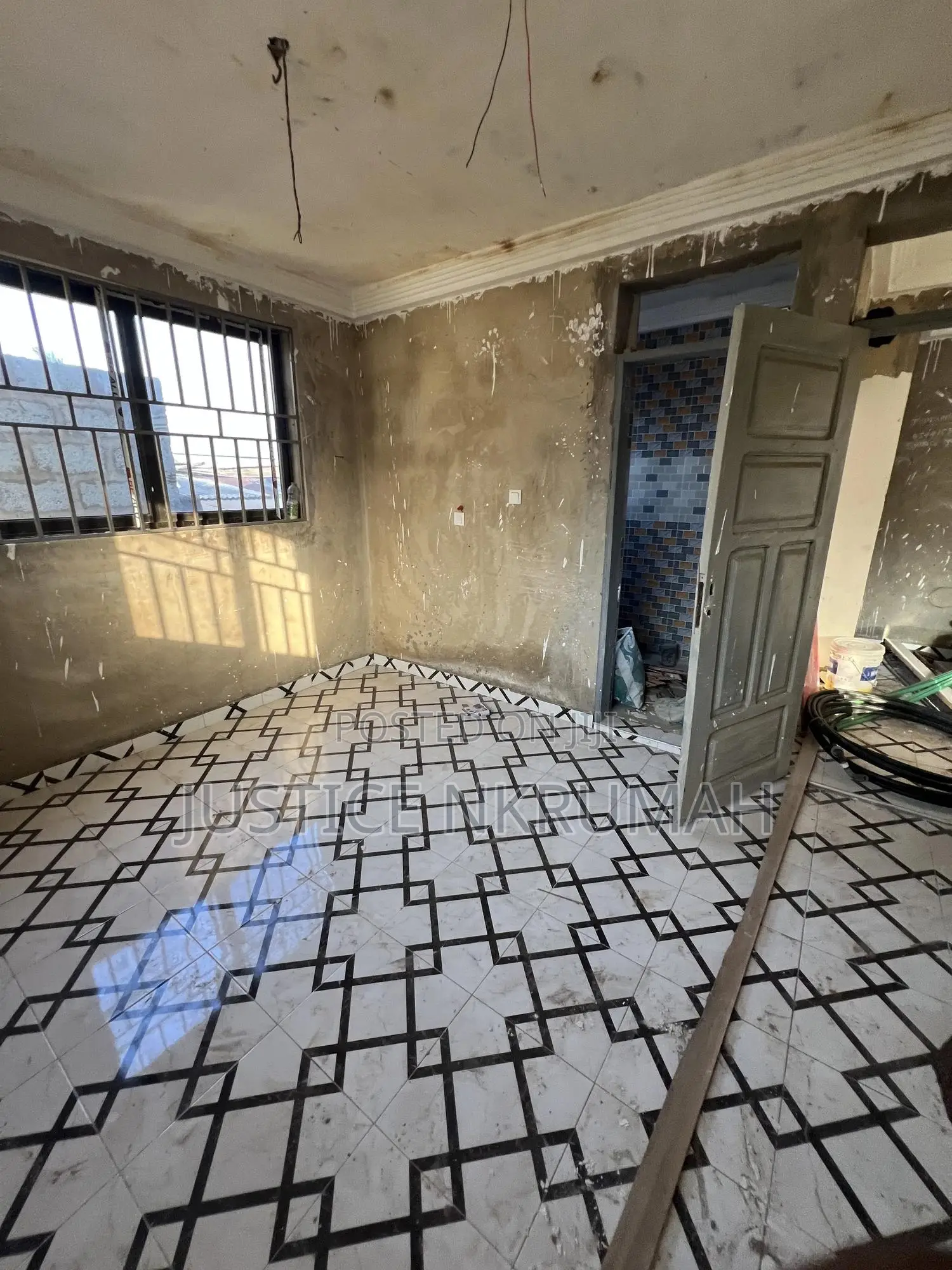 2bdrm Apartment in Mr Justice Estate, West Hills Mall Area for sale