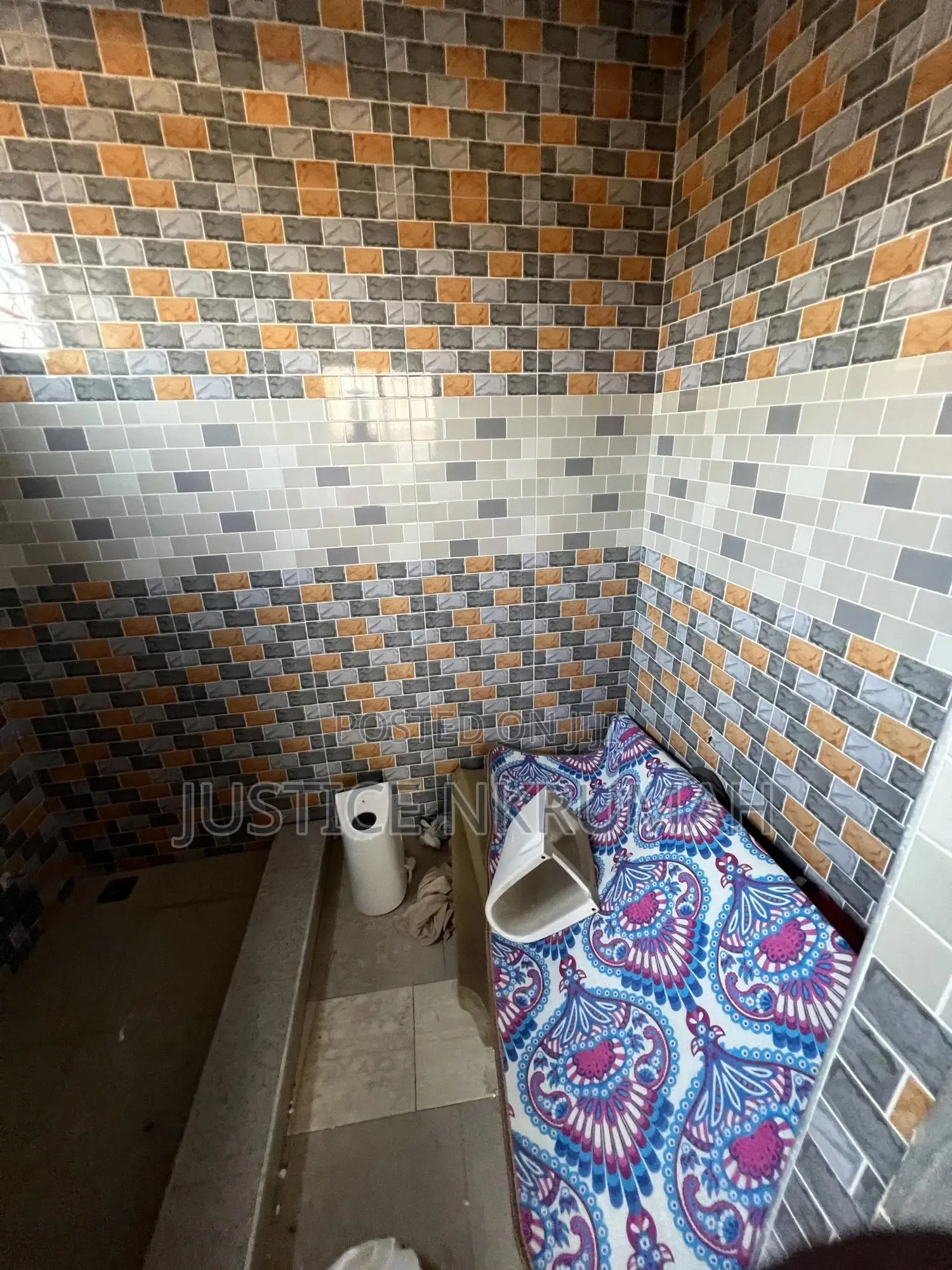 2bdrm Apartment in Mr Justice Estate, West Hills Mall Area for sale