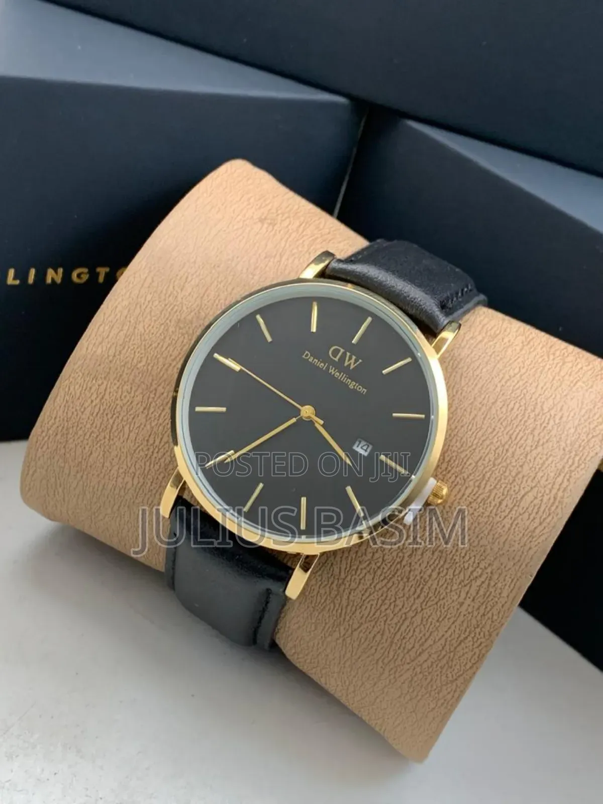 Daniel Wellington Watch in Box