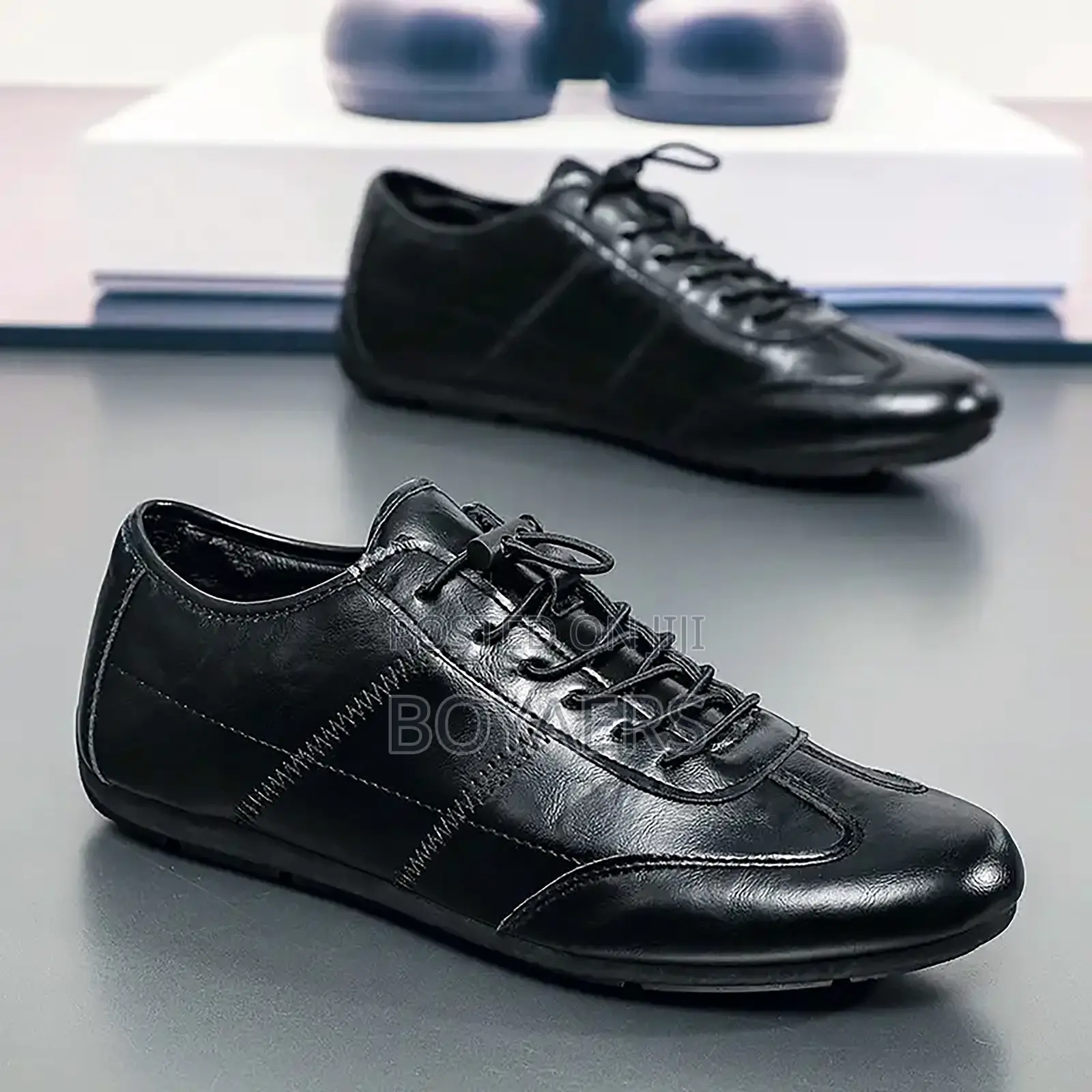 Black Sneaker