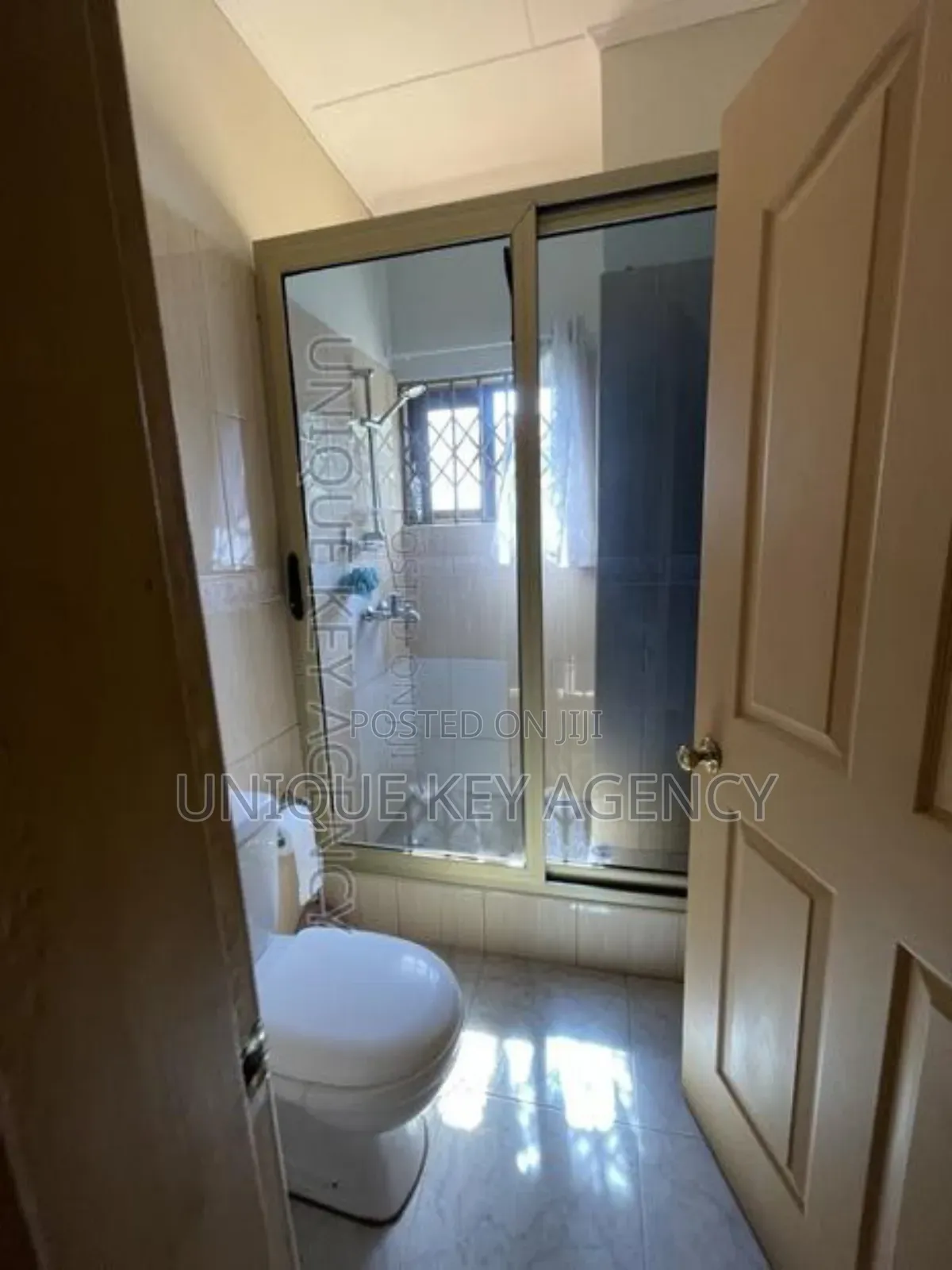 Furnished 4bdrm House in Unique Key Agency, Regimanuel Gray Estates