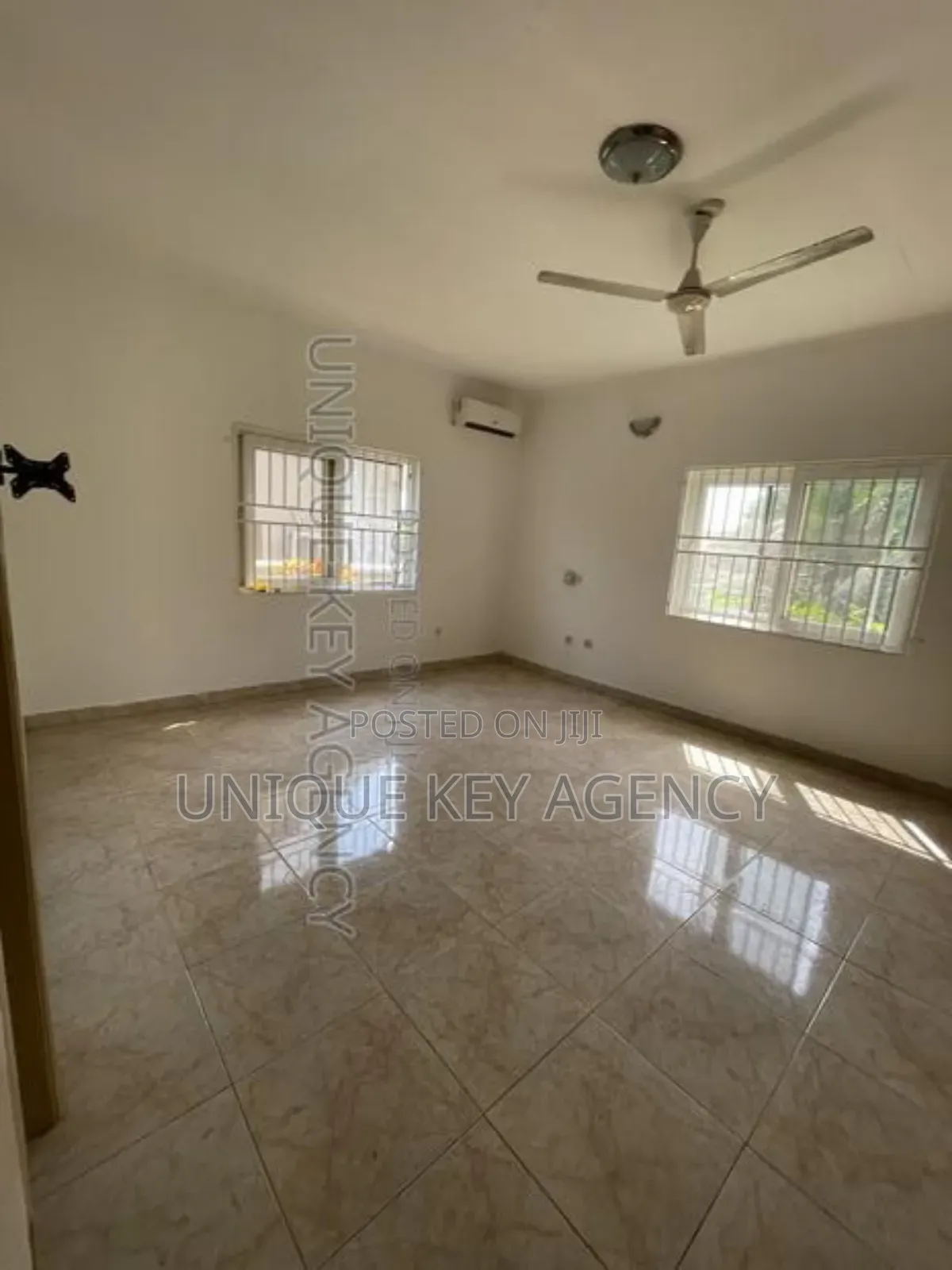 4bdrm House in Unique Key Agency, Regimanuel Gray Estates for rent