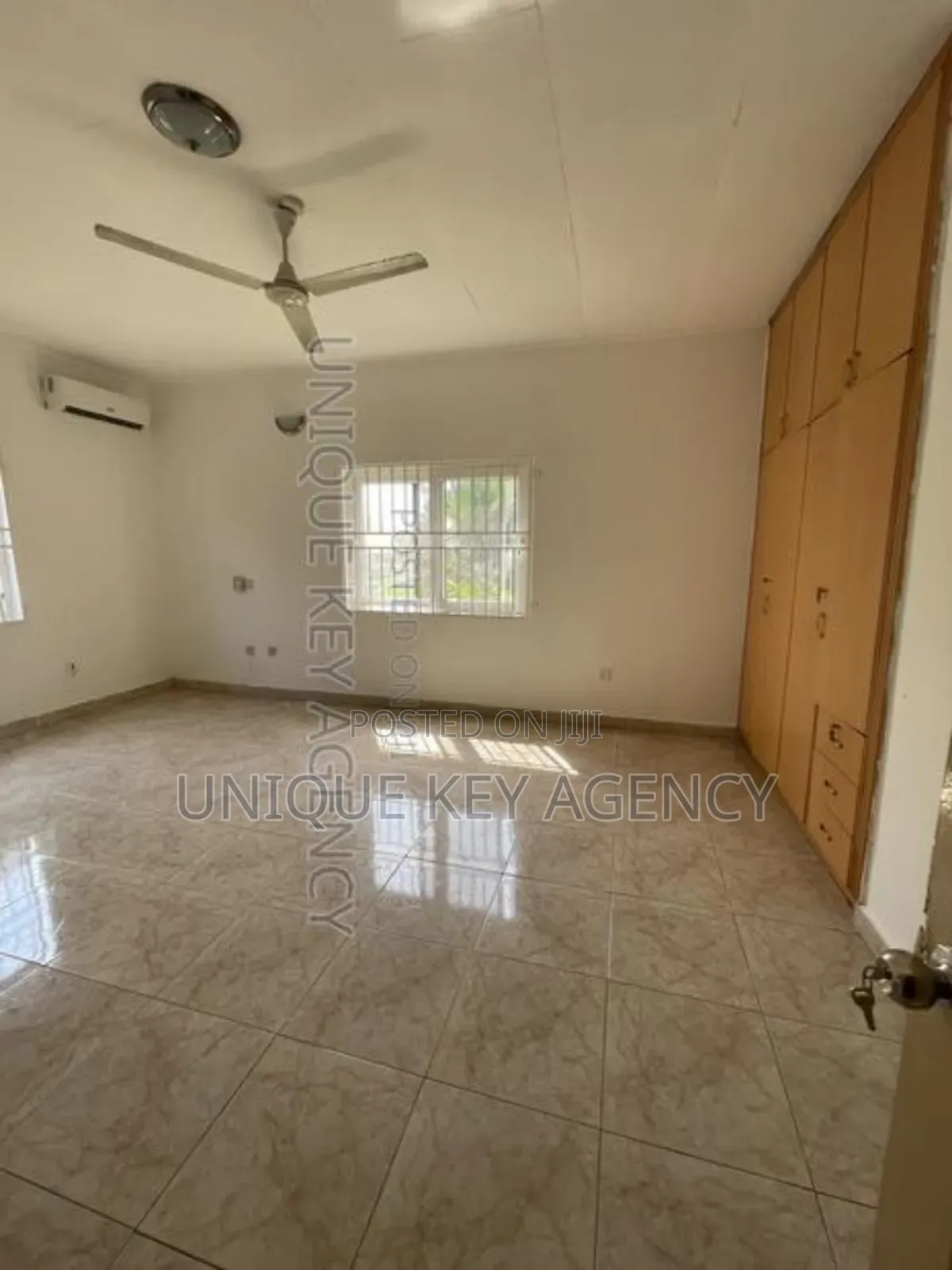 4bdrm House in Unique Key Agency, Regimanuel Gray Estates for rent