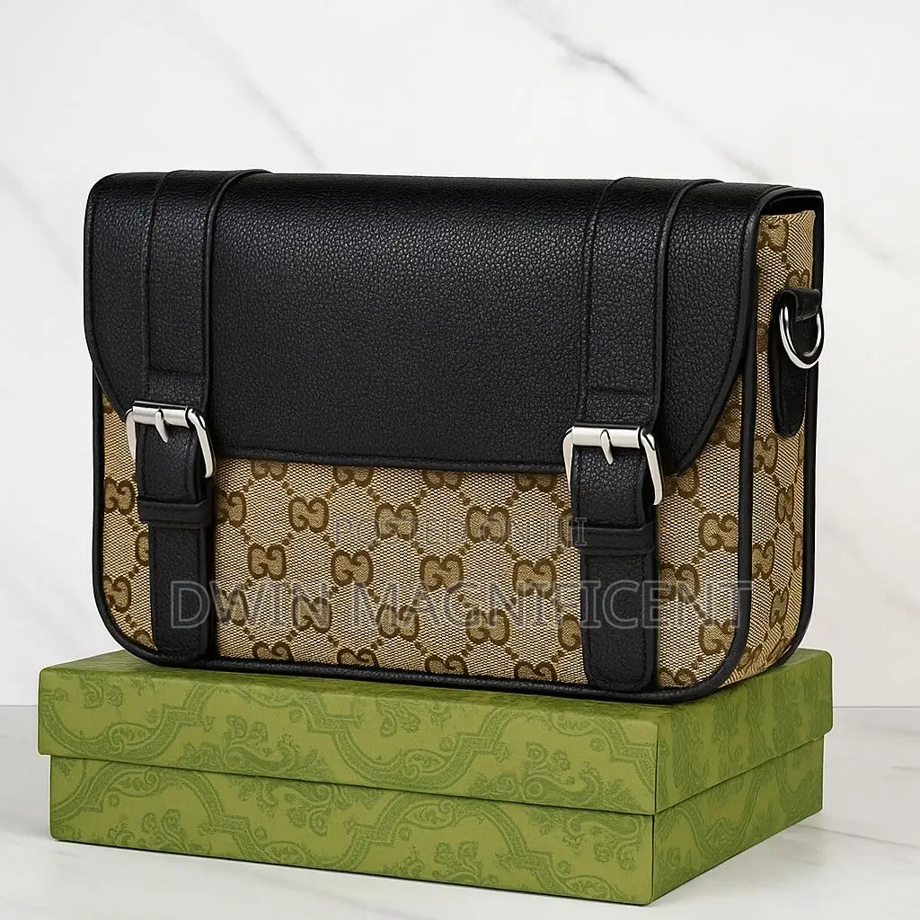 Gucci 1955 Horsebit Shoulder Bag in Gg Supreme Canvas