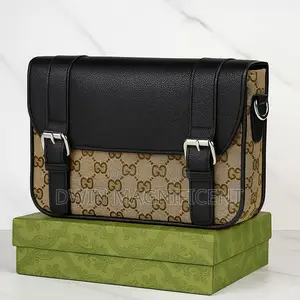 Gucci 1955 Horsebit Shoulder Bag in Gg Supreme Canvas
