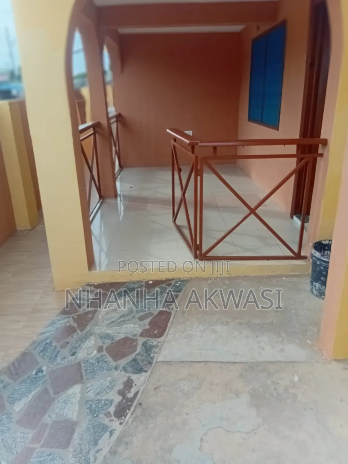 3bdrm House in Community 20, Tema Metropolitan for rent
