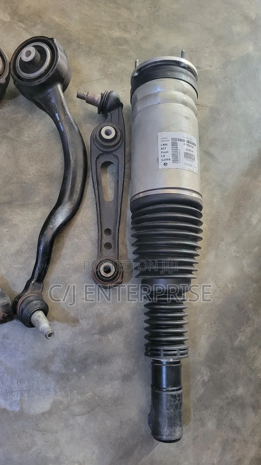 Range Rover Sports Front Shocks Lh Rh Absorbers and L/R Control Arms