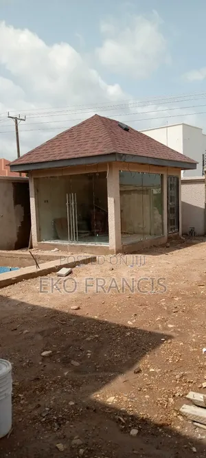 Frameless Glass Partition CGS