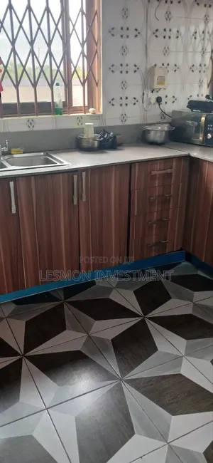 Furnished 3bdrm House in Amasaman for sale