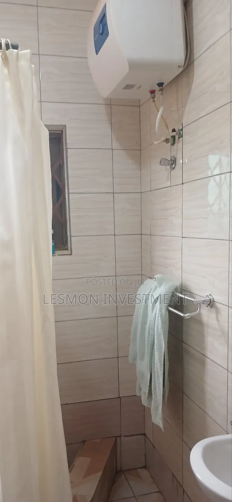 Furnished 3bdrm House in Amasaman for sale