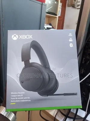 Xbox Wireless Gaming Headset – Over Ear Headphones – Spatial Audio