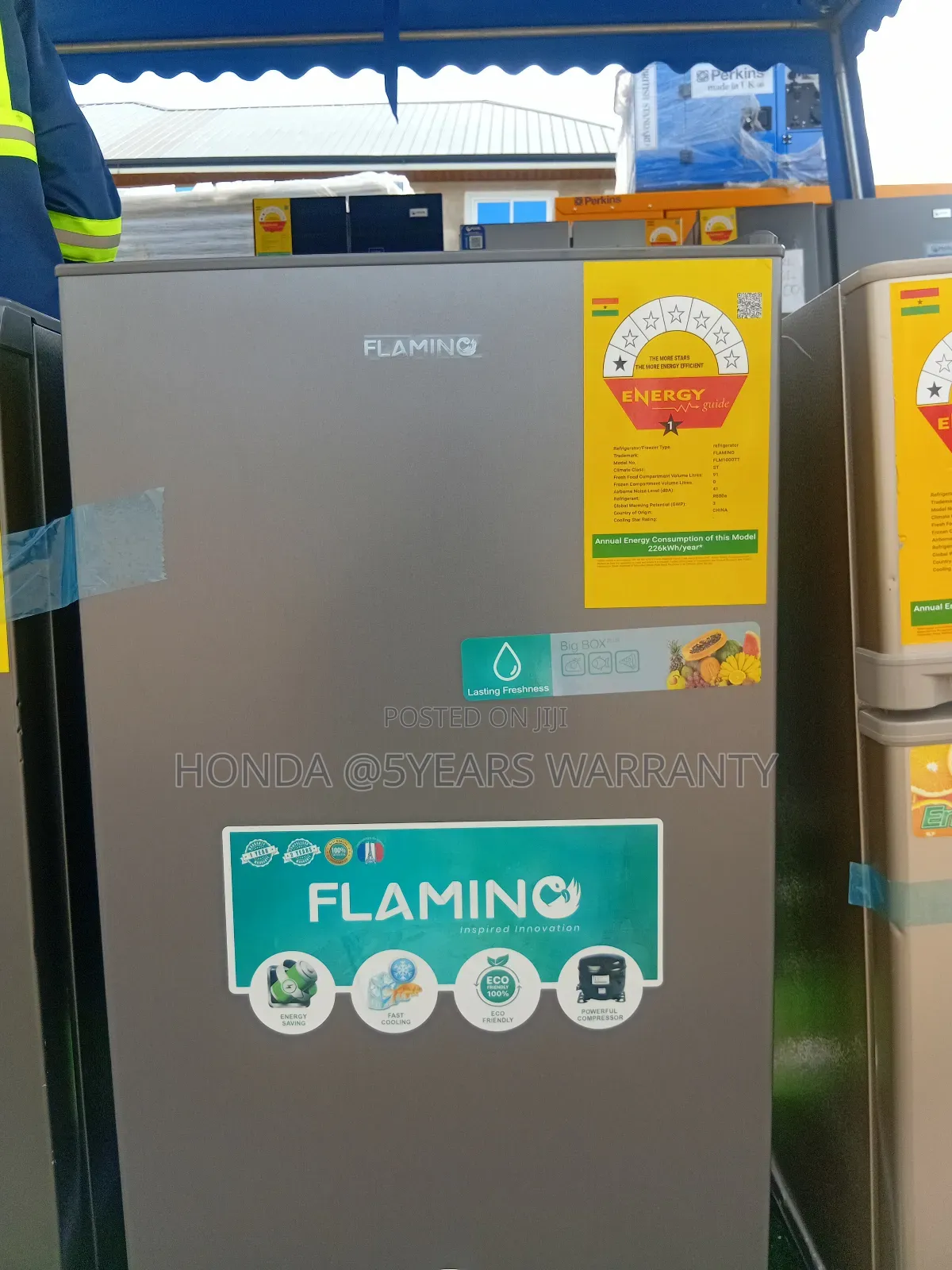 **Flamino 91-Litre Single-Door Refrigerator**