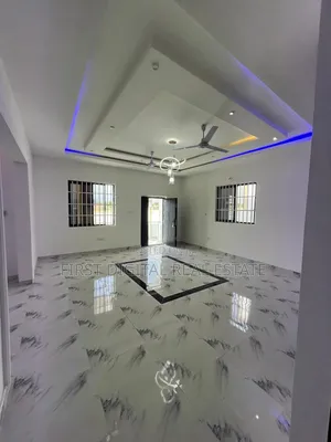 3bdrm House in First Digital Real, Awutu Senya East Municipal for sale