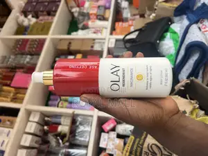 Olay Niacinamide Age Defying Body Lotion