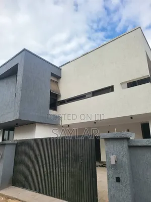 Furnished 4bdrm Duplex in Enjoy Estates, Tema Metropolitan for sale