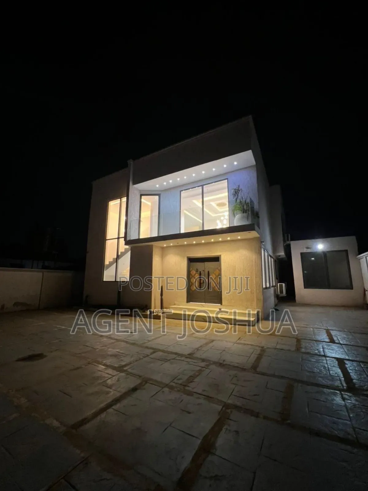 4bdrm House in East Legon for sale