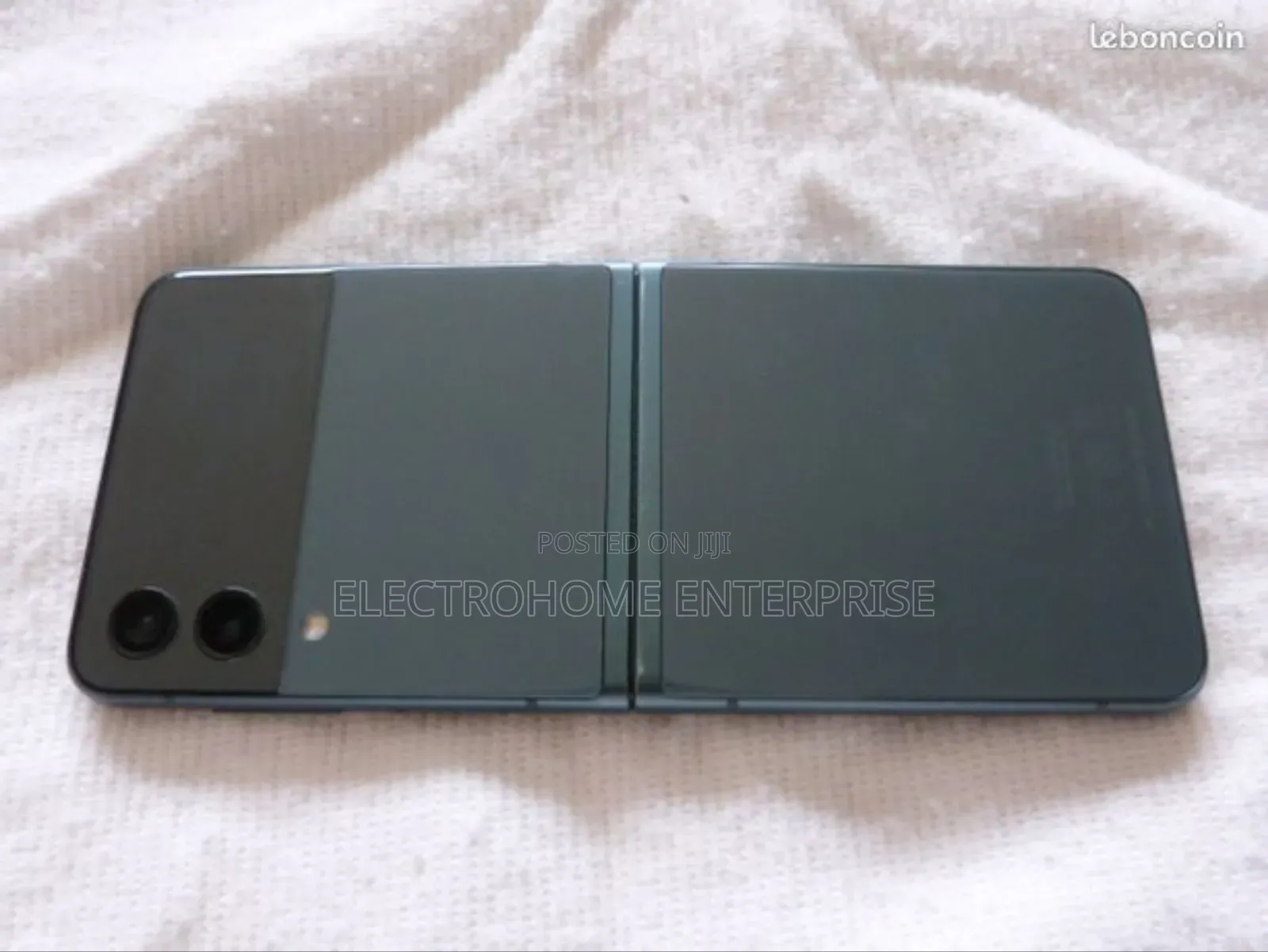 New Samsung Galaxy Z Flip 3 256 GB Black