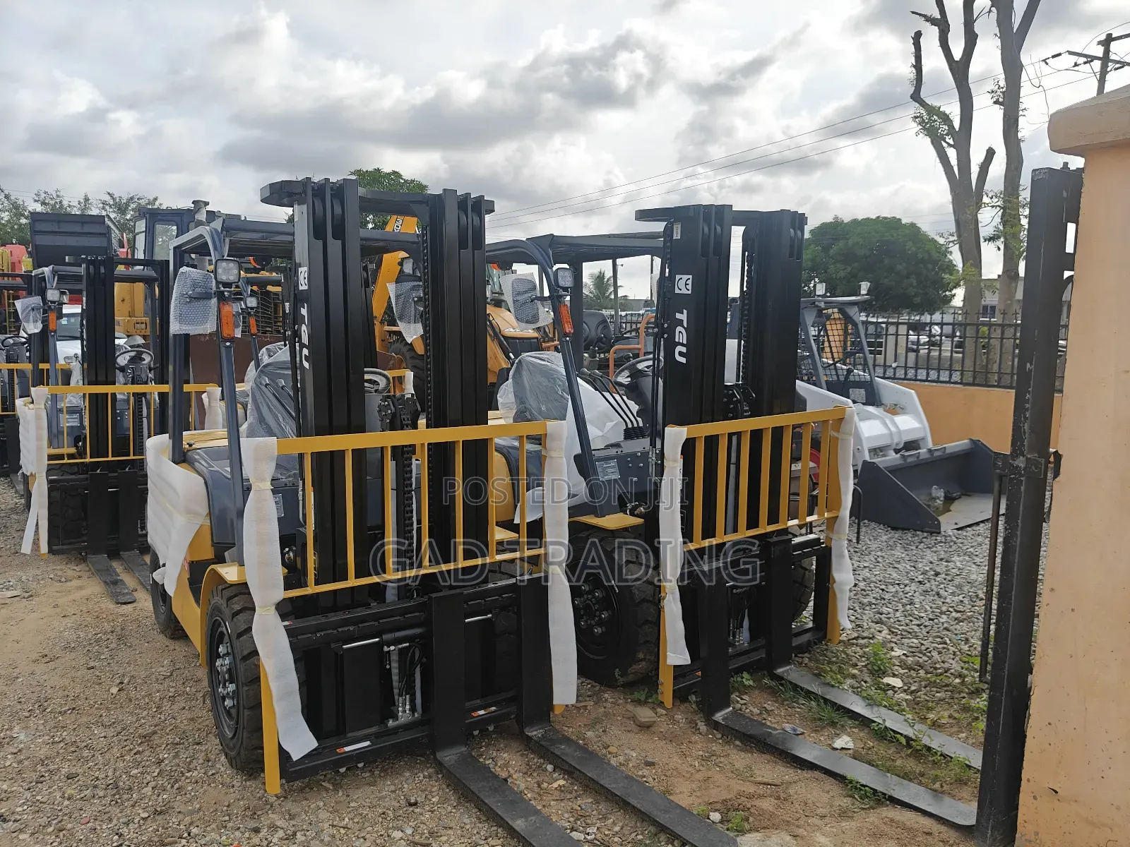 Teu Forklift 3 Ton Diseal (Isuzu Japanese Engine) New