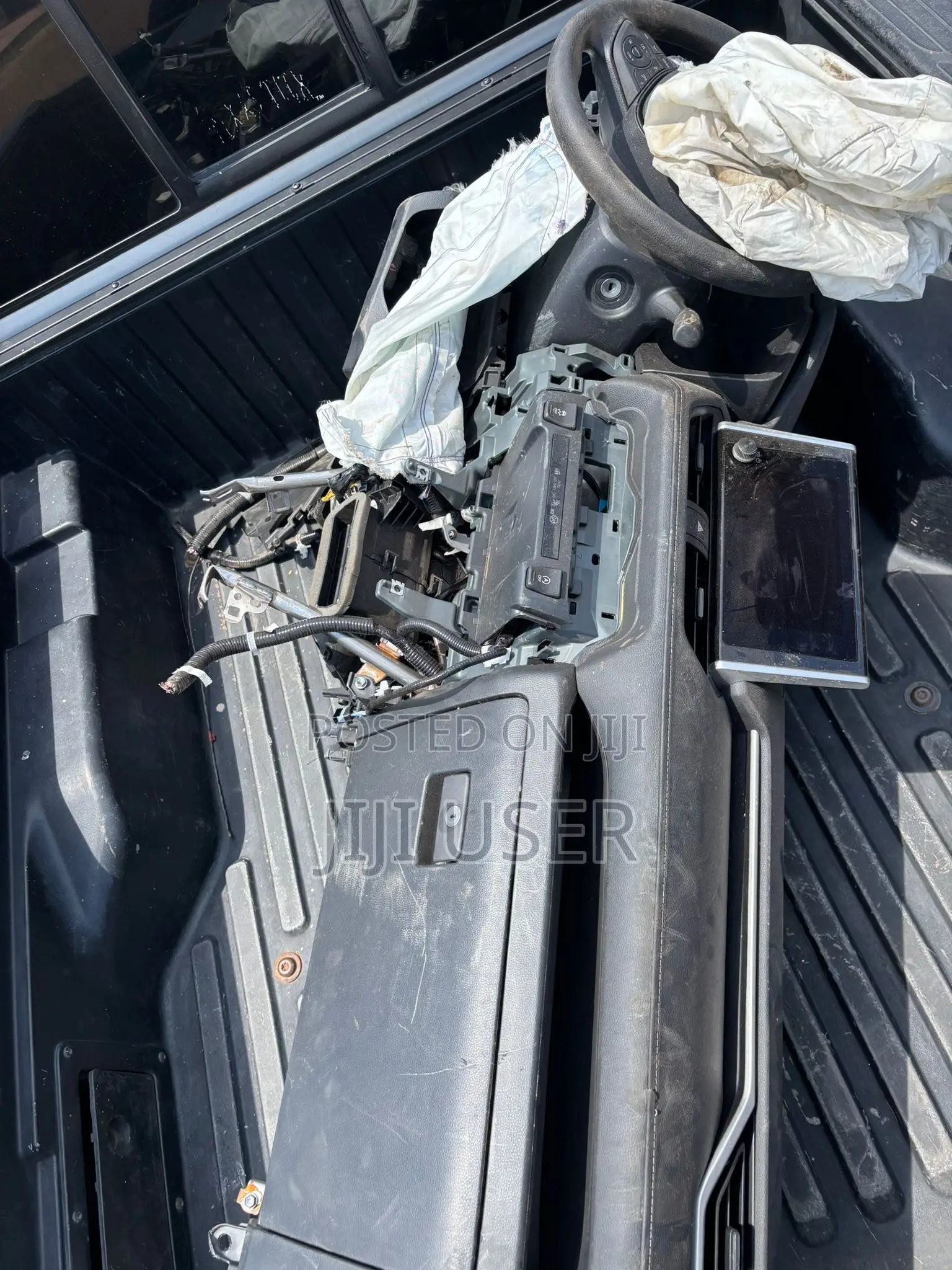 Complete Toyota Rav4 2023 Dashboard